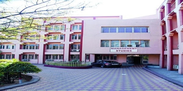 Dept. of Management Studies, Indian Insititute of Technology (IIT-ISM), Dhanbad